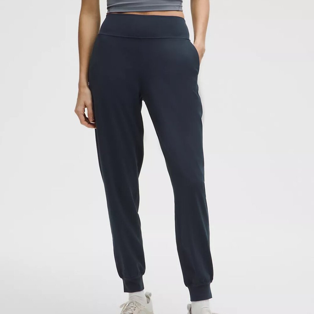 Lululemon align joggers - black - size 6